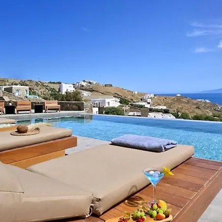 Hermes Mykonos * Kalafatis