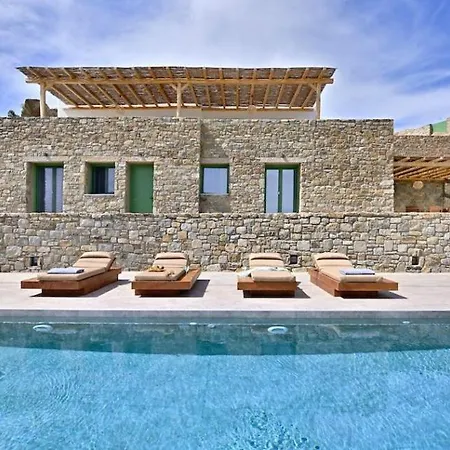Hermes Mykonos * Kalafatis